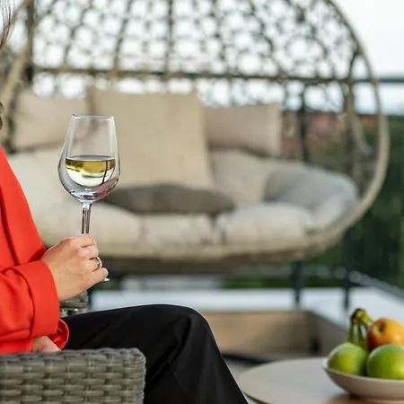 Aria Luxury Apartmet * Warna